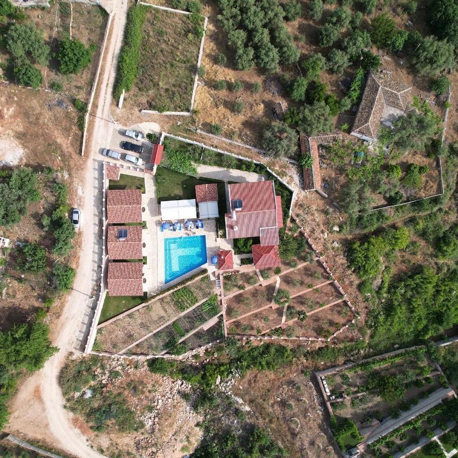 Vila Llano Вльора Екстер'єр фото